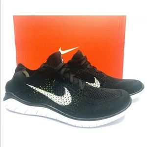 Nike Free Rn Flyknit Women’s size 8.5